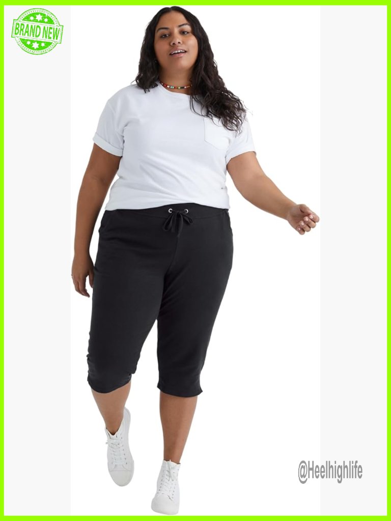 Plus Size French Terry Capri Sweatpants With Pockets, Drawstring Waist
